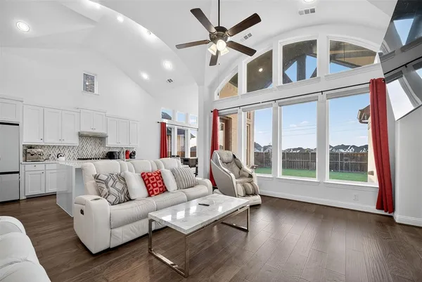 $3,900 | 405 Rock Rose Lane, Richardson, TX 75080