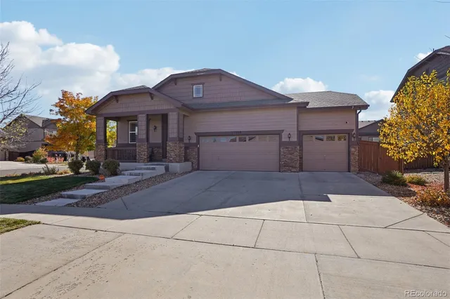 $589,900 | 25208 East Ellsworth Place, Aurora, CO 80018