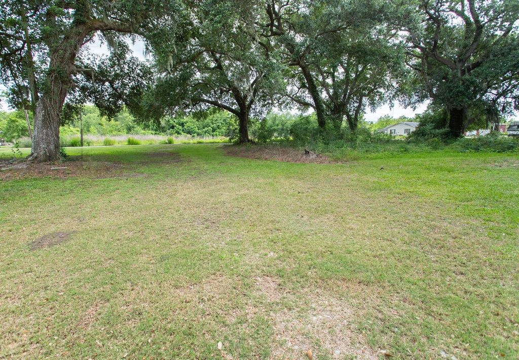 45532 Lakeside Road Gueydan, LA 70542 - Photo 7 of 18