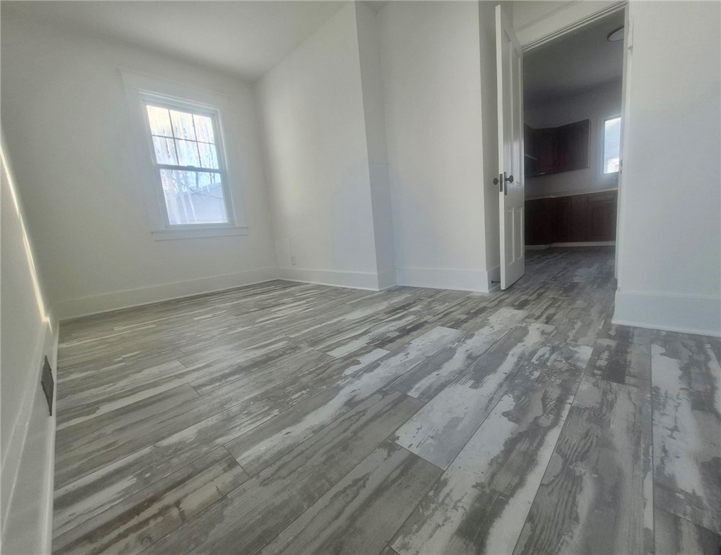 172 Moulson Street Rochester, NY 14621 - Photo 6 of 23