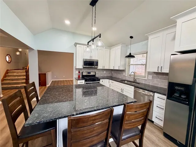 $349,900 | 1213 Northeast Ball Drive, Lee's Summit, MO 64086