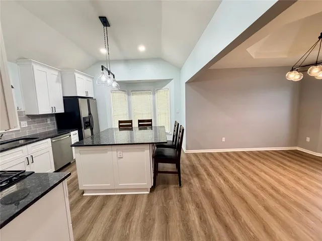 $349,900 | 1213 Northeast Ball Drive, Lee's Summit, MO 64086