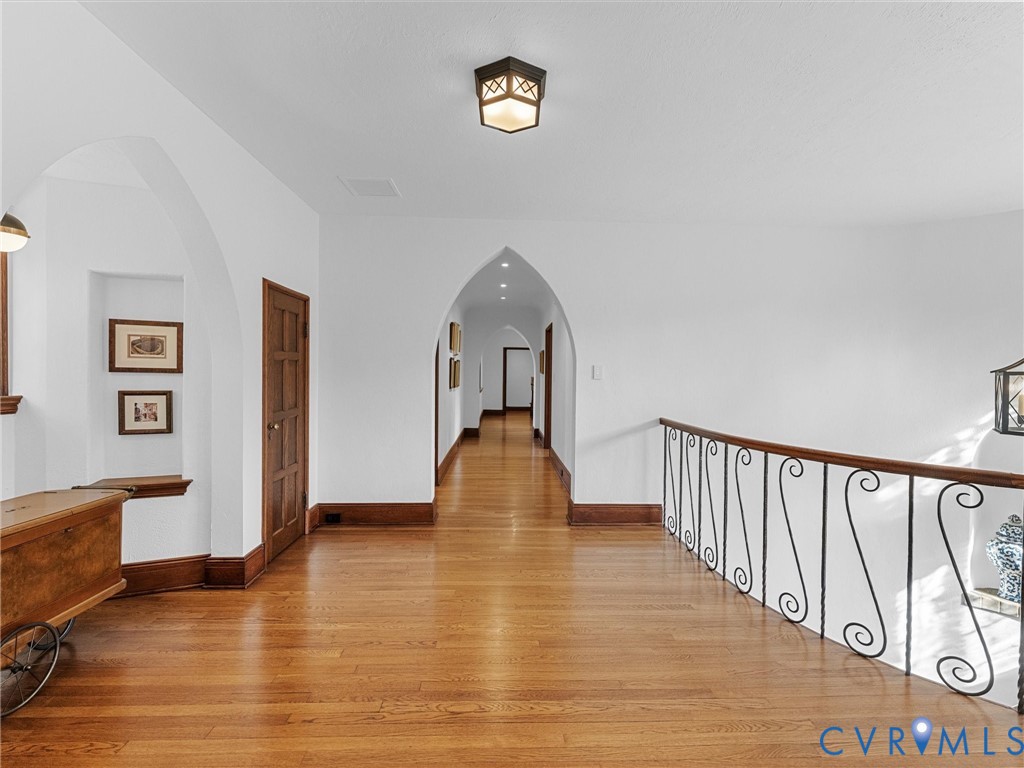5103 Cary Street Road Richmond, VA 23226 - Photo 44 of 99 Upstairs Foyer