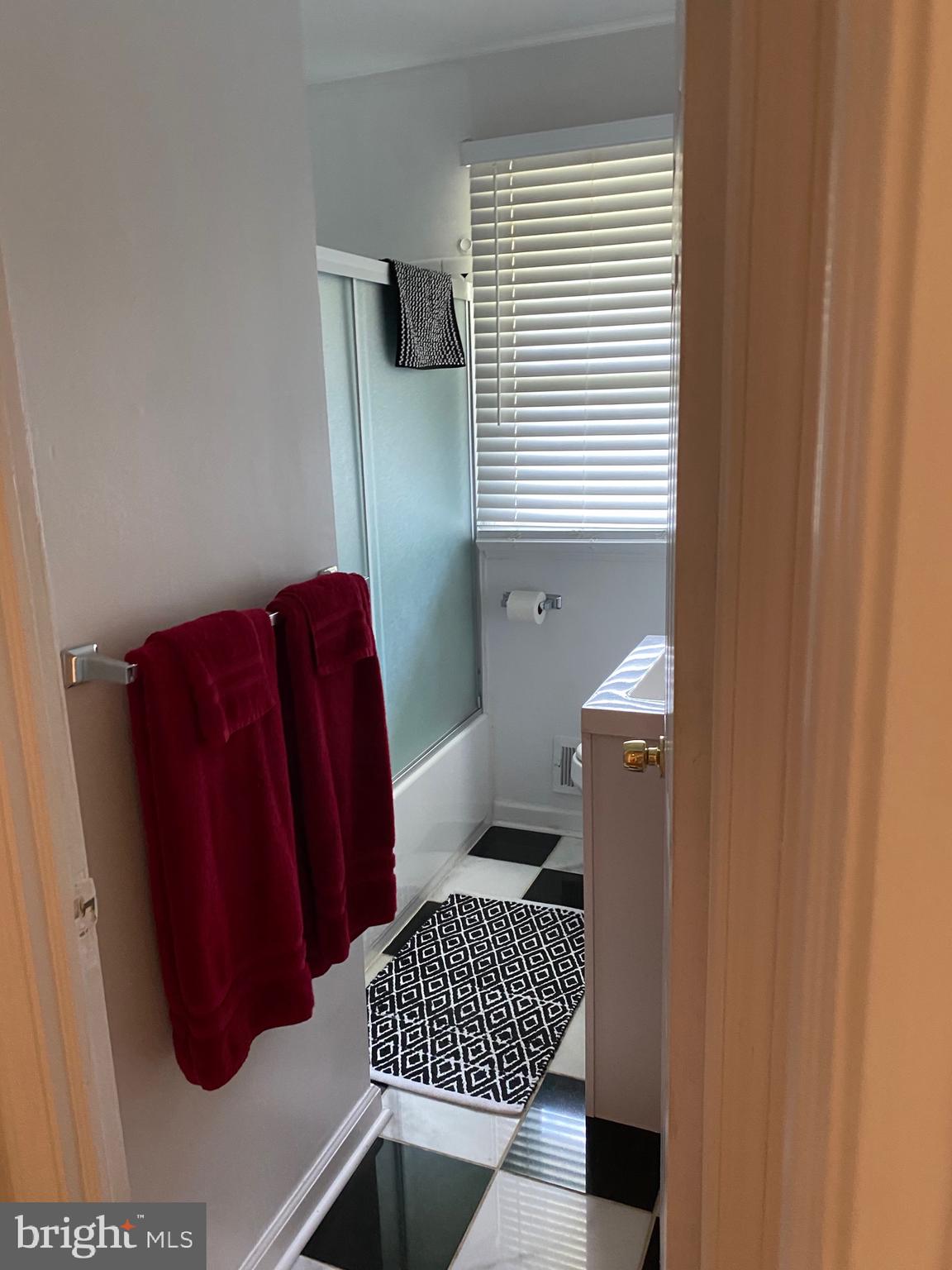 3428 Ripple Road Baltimore, MD 21244 - Photo 20 of 32