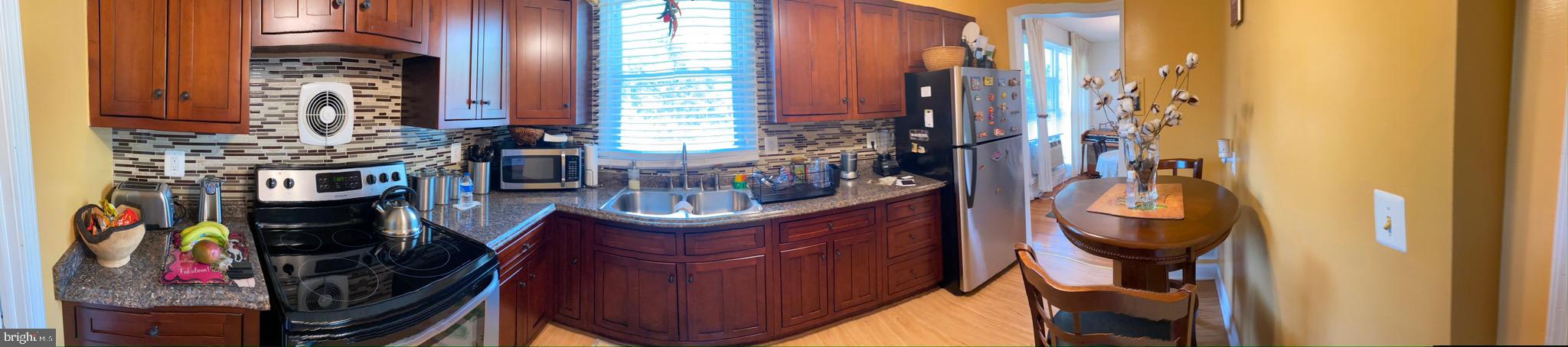3428 Ripple Road Baltimore, MD 21244 - Photo 7 of 32