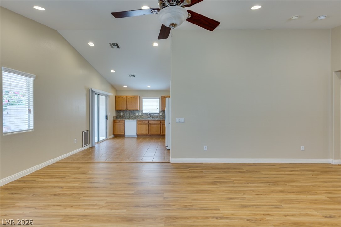 5924 Oakton Street Las Vegas, NV 89130 - Photo 14 of 36