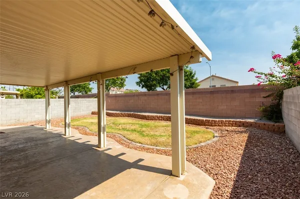 $1,998 | 5924 Oakton Street, Las Vegas, NV 89130