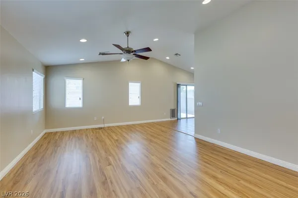 $1,998 | 5924 Oakton Street, Las Vegas, NV 89130