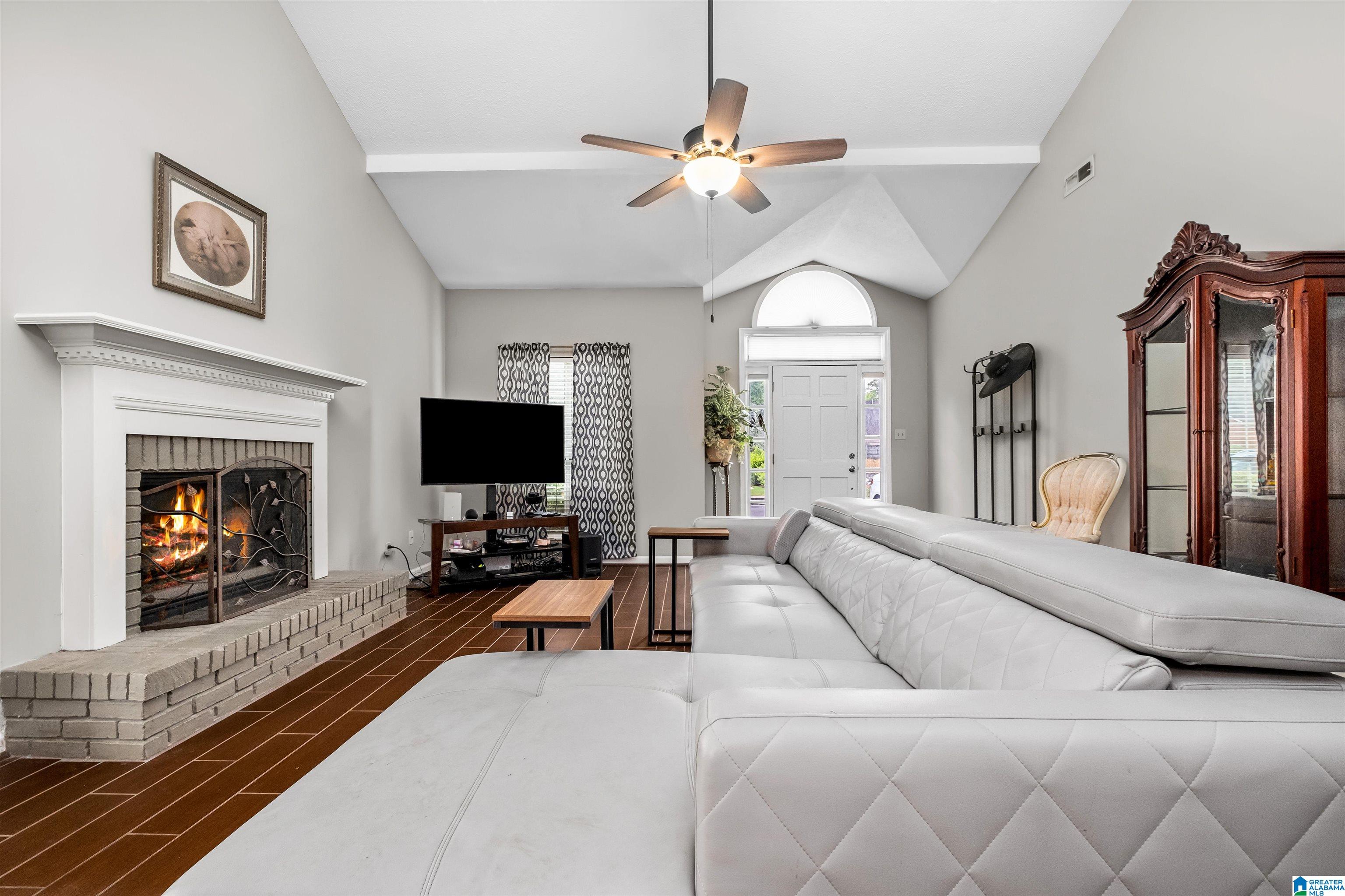 4013 Saddle Run Circle Pelham, AL 35124 - Photo 8 of 30