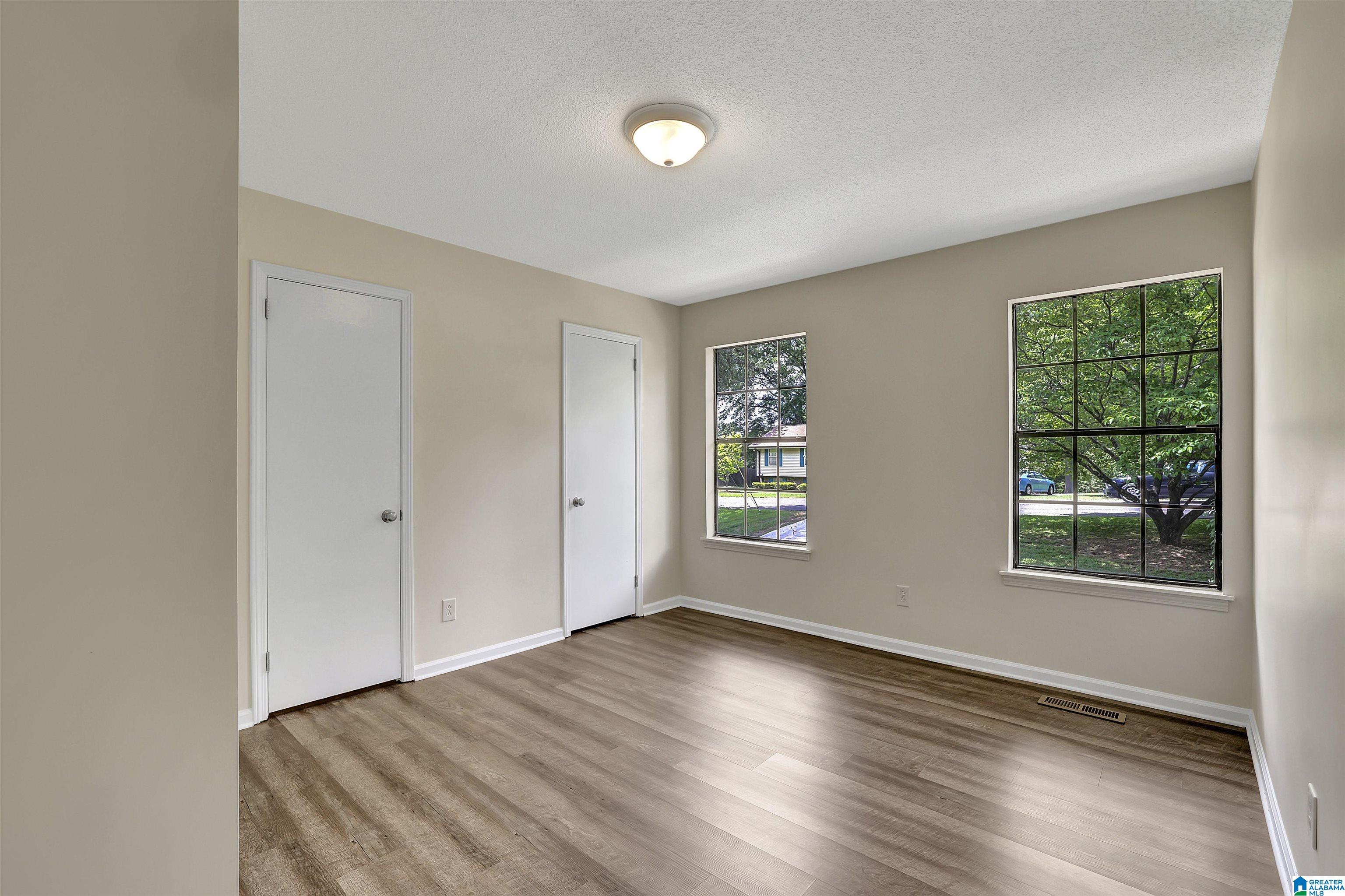 203 11th Place Pleasant Grove, AL 35127 - Photo 17 of 34