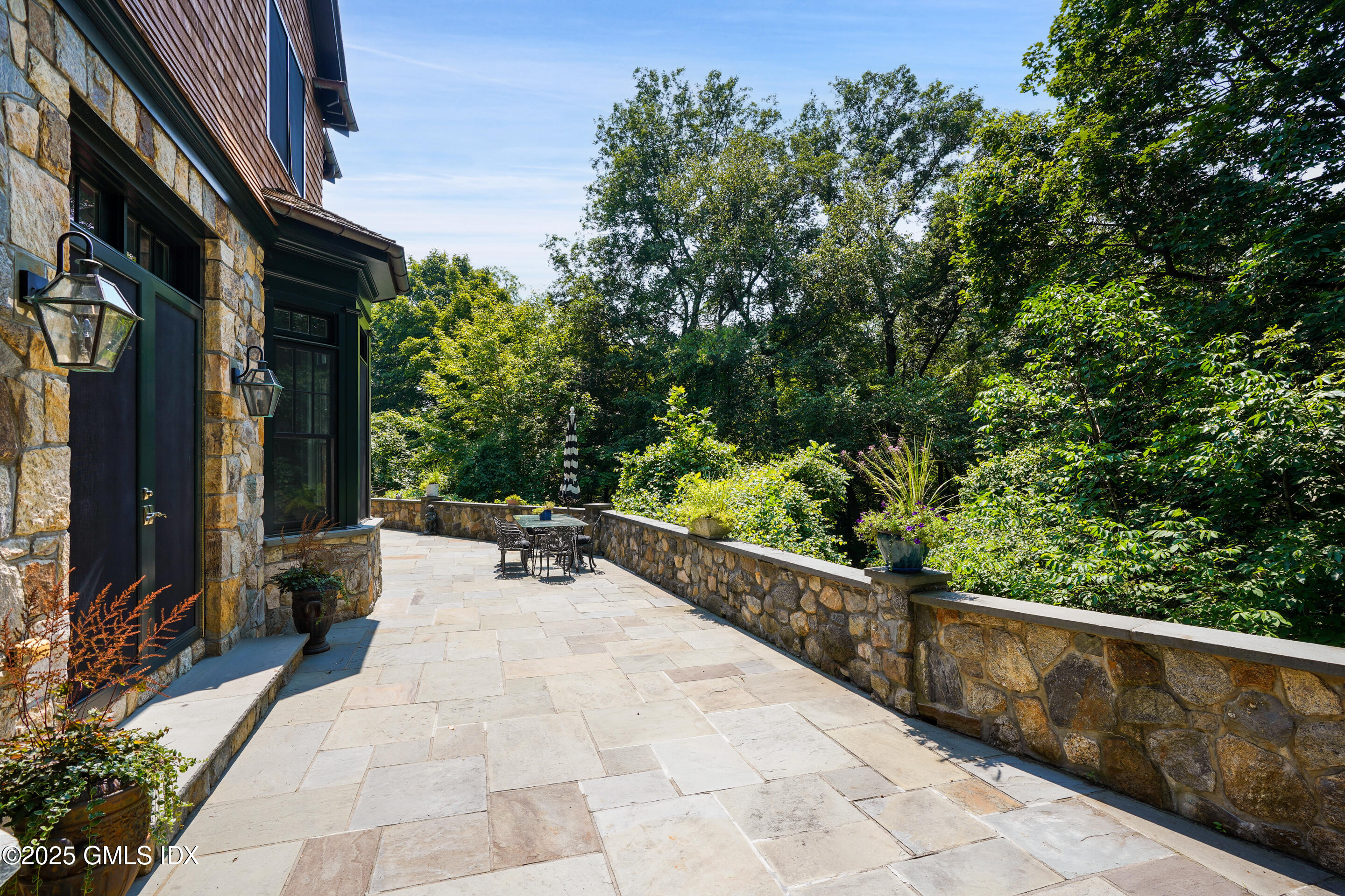 59 Cat Rock Road Cos Cob, CT 06807 - Photo 9 of 68 DSC09452_1