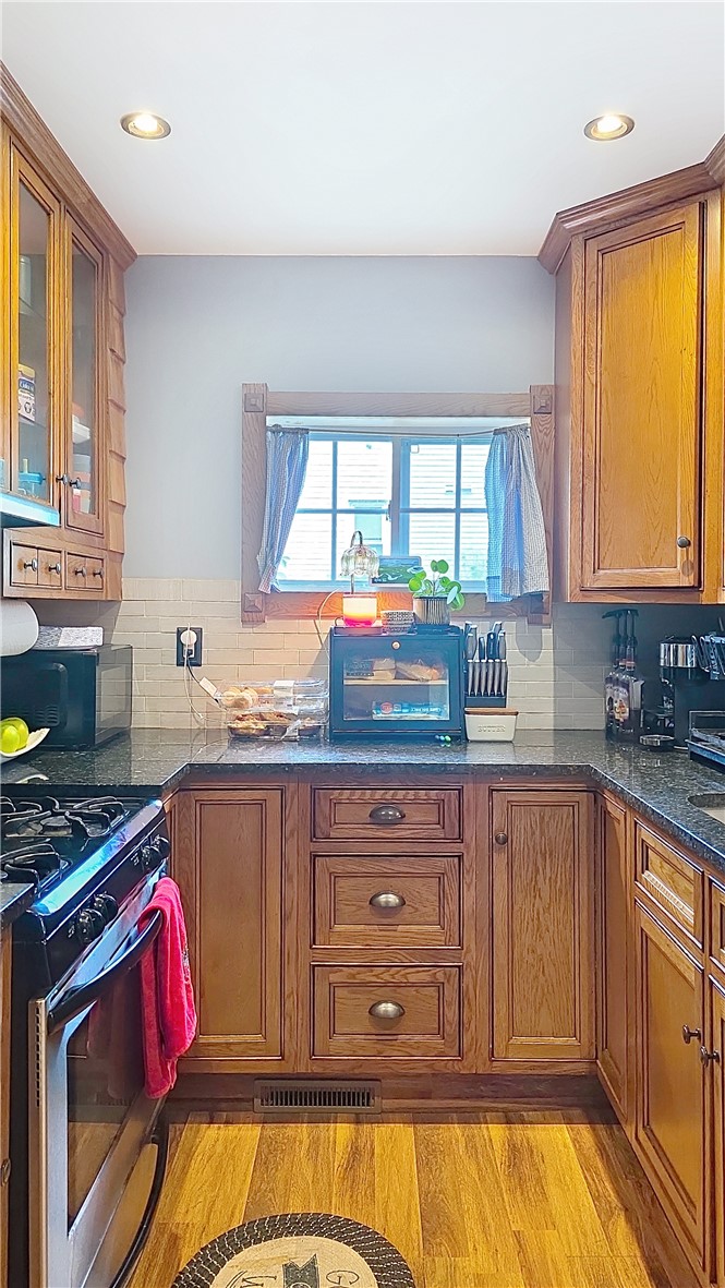 4 Arnold Street Springport, NY 13160 - Photo 6 of 22