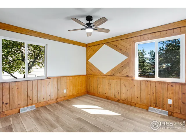 a view of an entryway