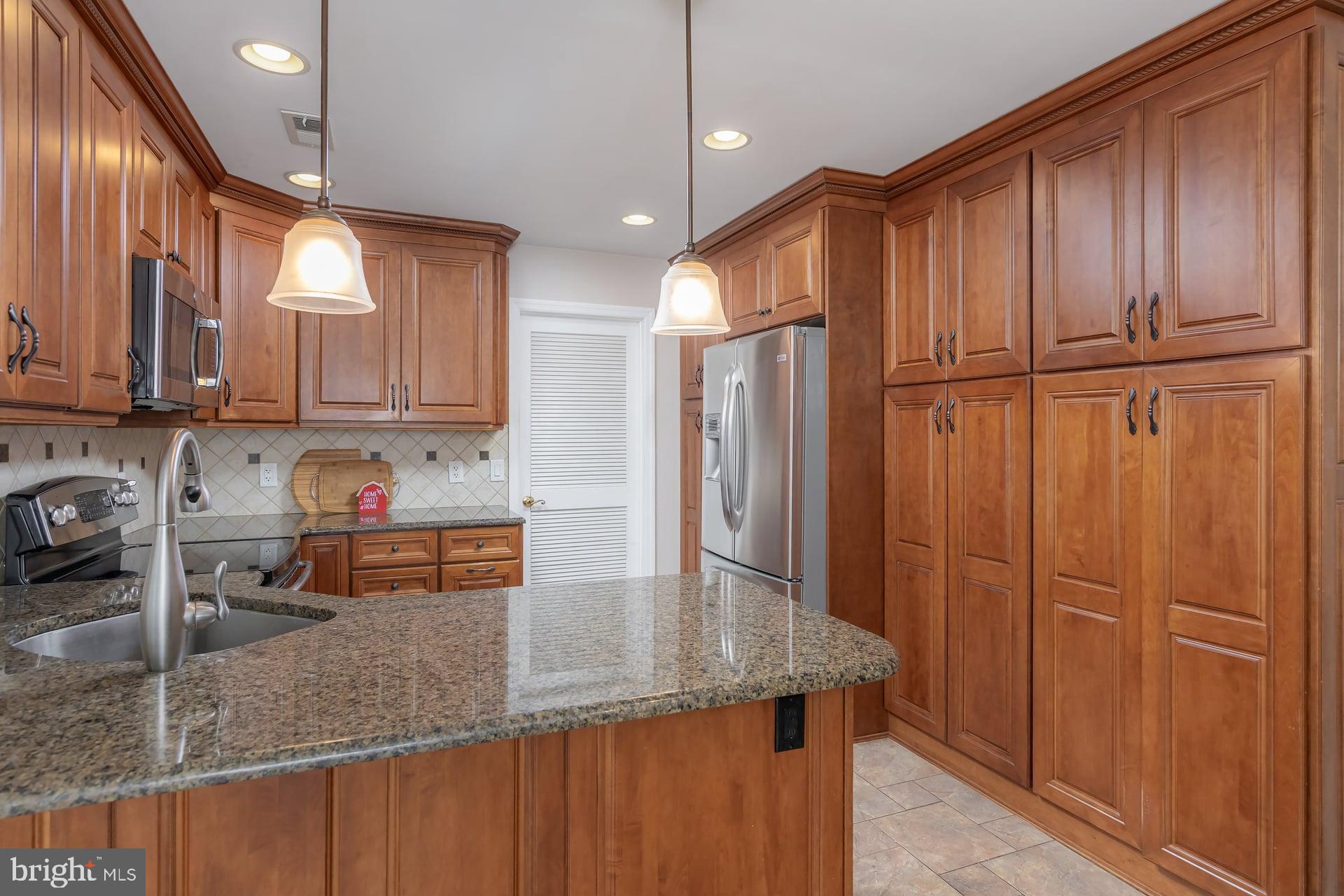 1 Castle Road Shamong, NJ 08088 - Photo 7 of 29 Plenty of Storage