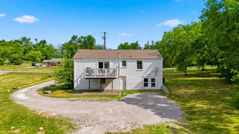 $349,900 | 368 Oakview Drive, Nashville, TN 37207