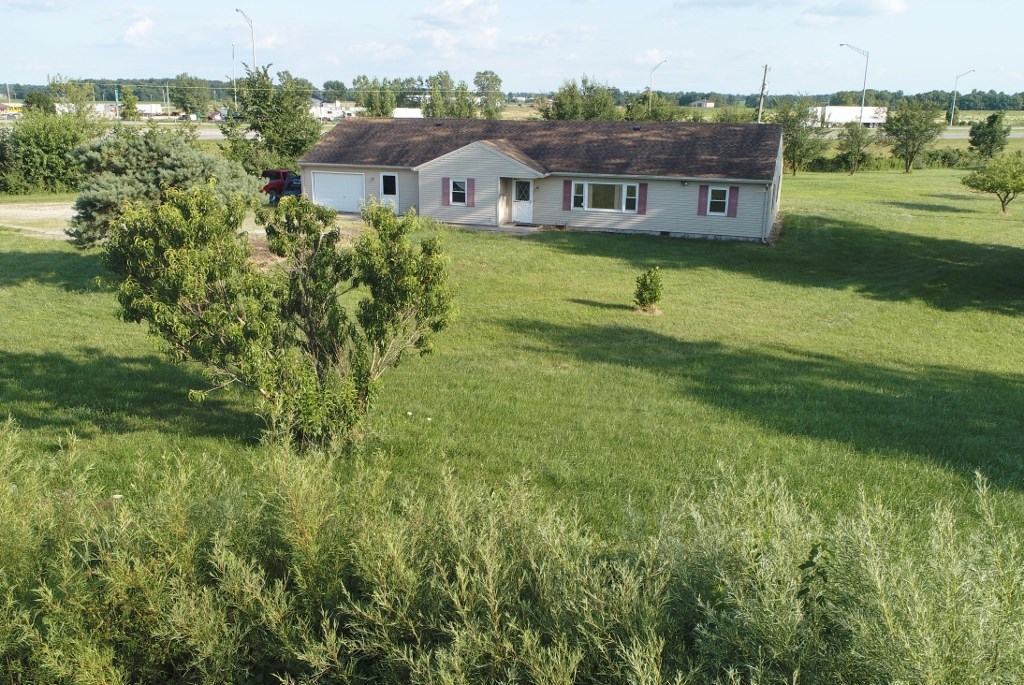 7280 South Warren Road Warren, IN 46792 - Photo 1 of 23 Gallery Image 1