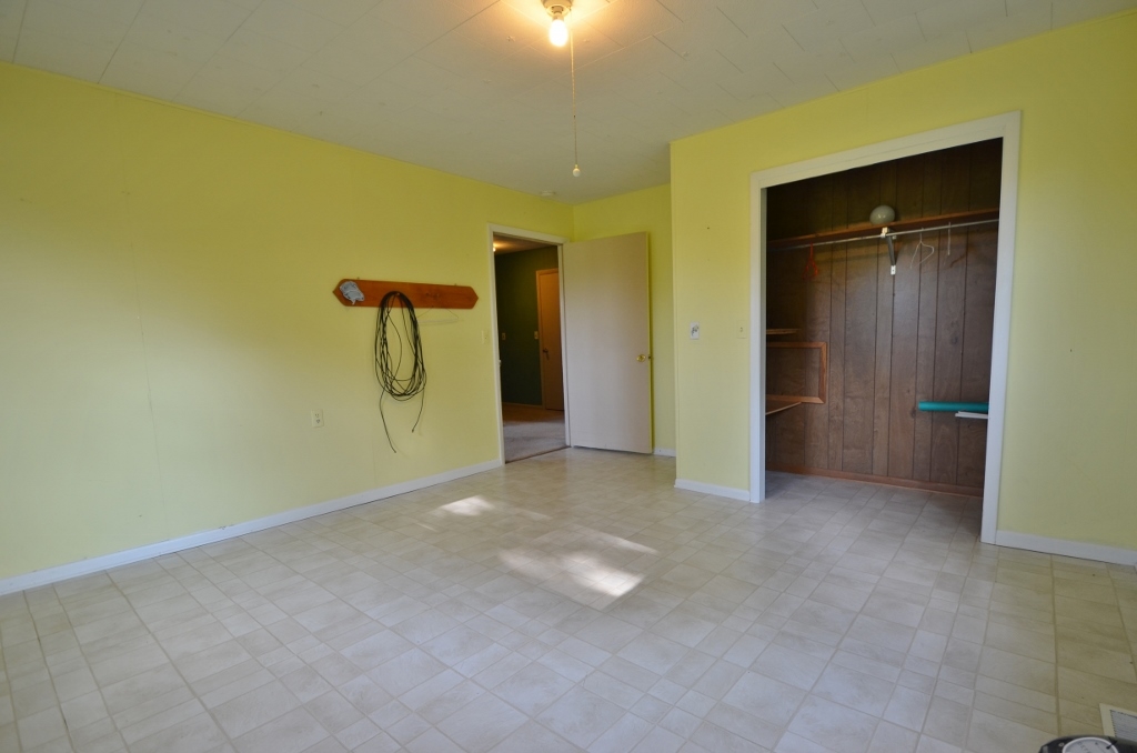 7280 South Warren Road Warren, IN 46792 - Photo 22 of 23 Gallery Image 22