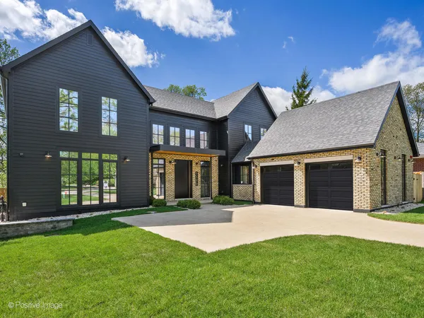 $3,500,000 | 1180 Oak Ridge Drive, Glencoe, IL 60022