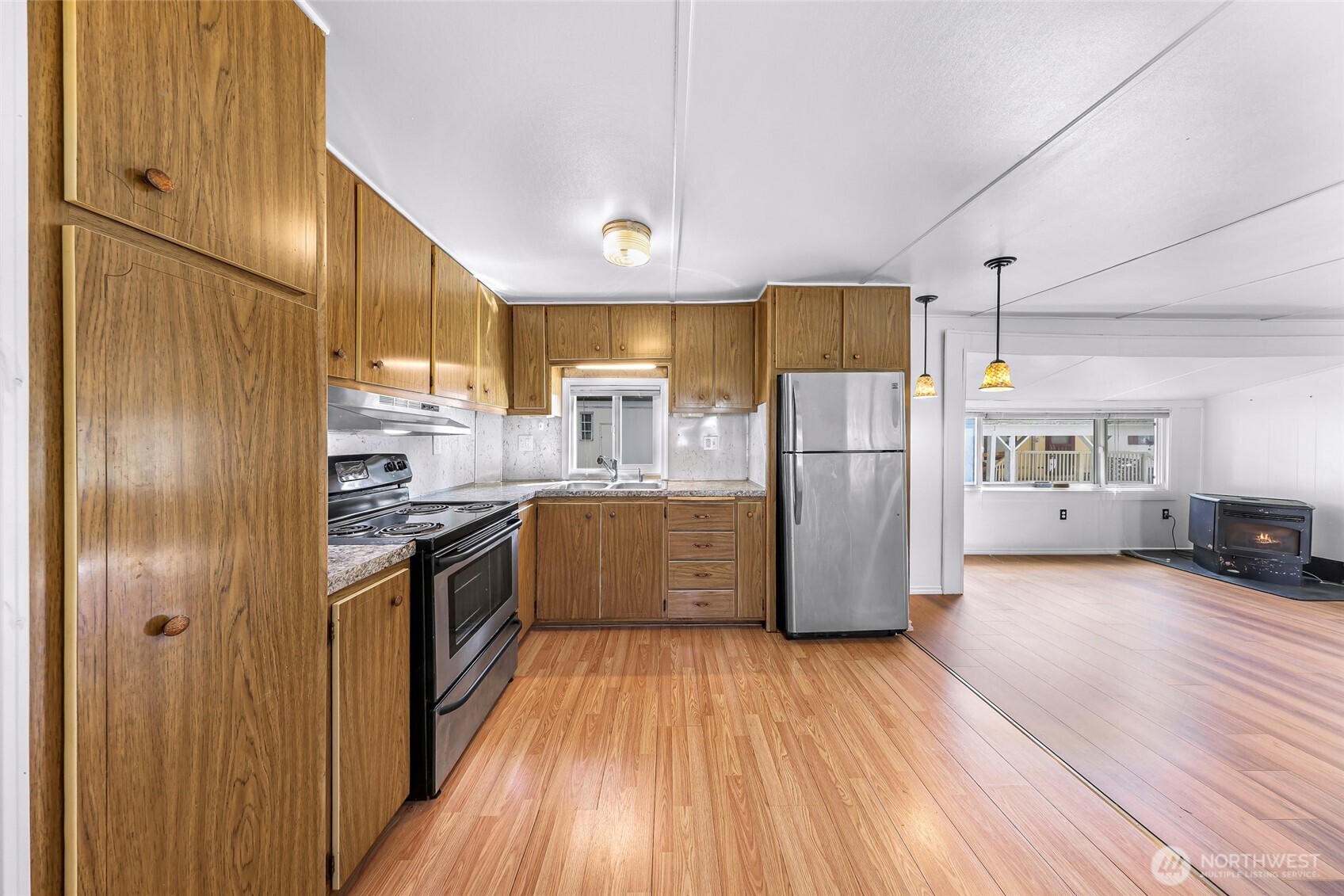 24443 Wicker Road, Unit 6 Sedro-Woolley, WA 98284 - Photo 14 of 33