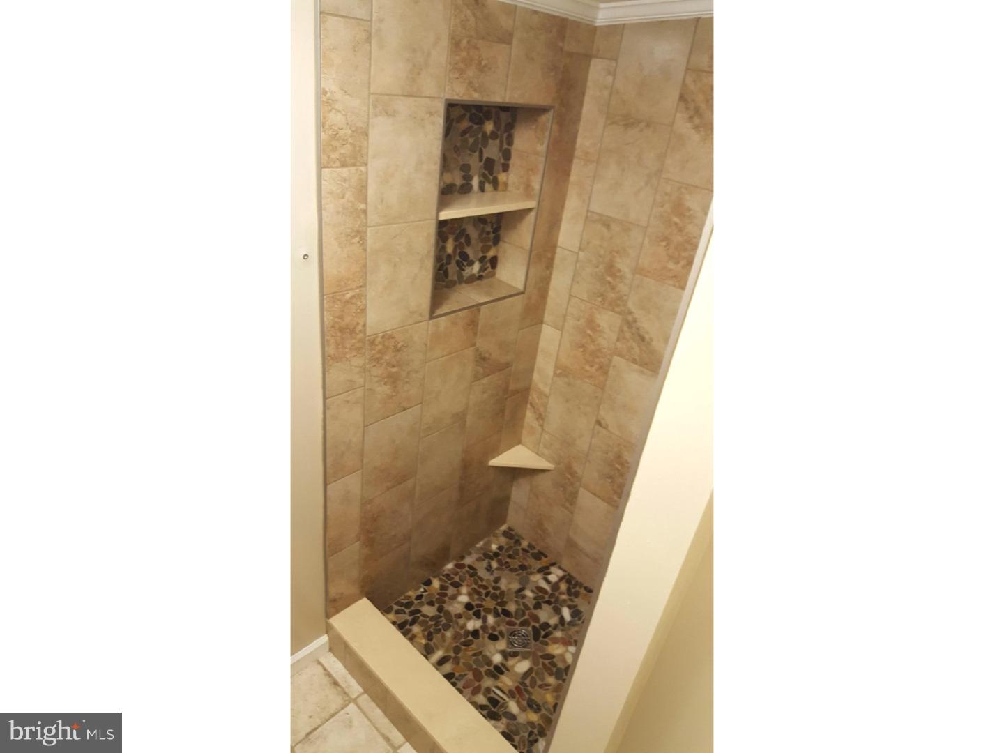 881 Powder Way Bear, DE 19701 - Photo 15 of 25 Master Bathroom