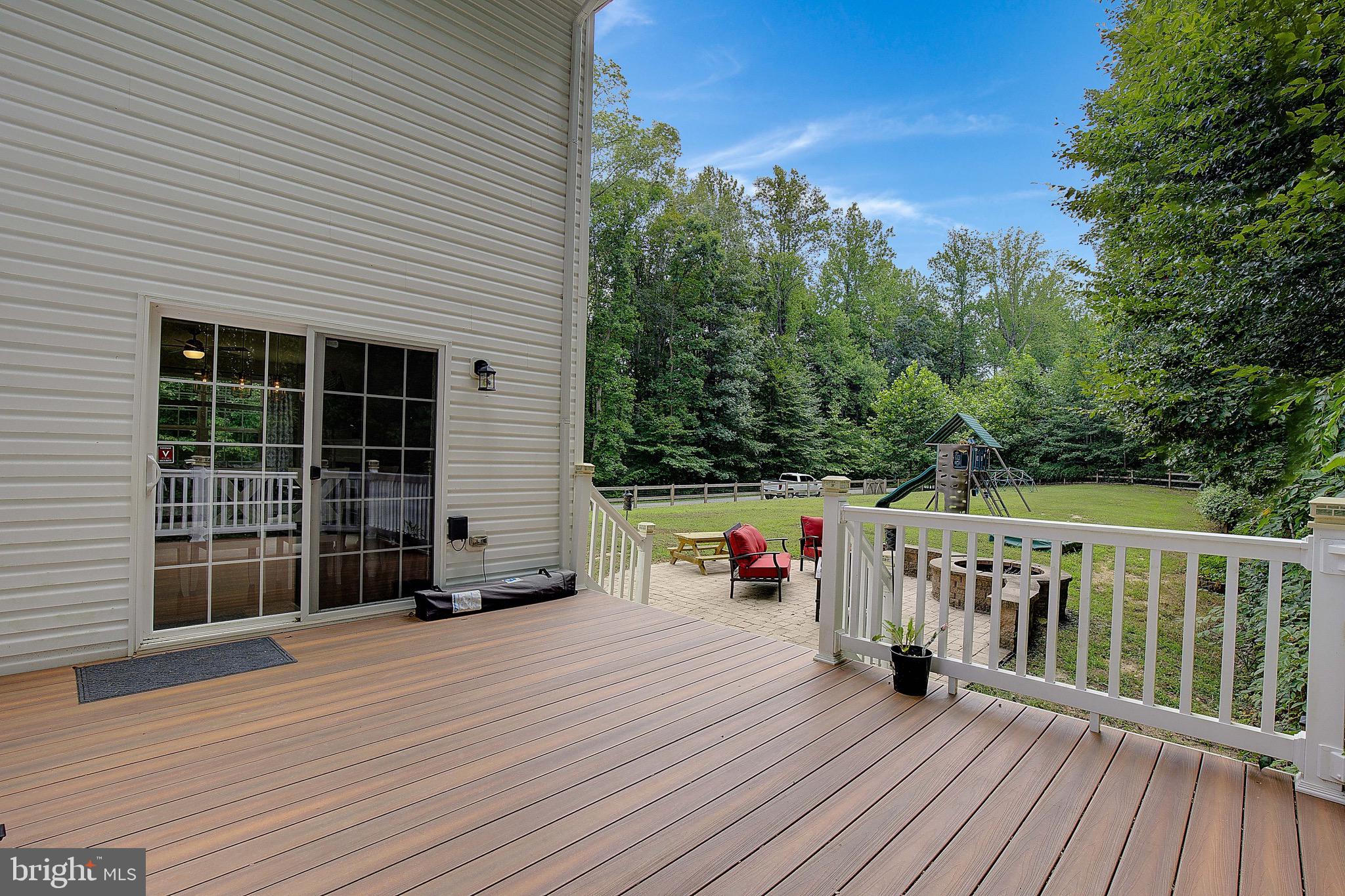 650 Stratton Place Prince Frederick, MD 20678 - Photo 40 of 51 a view of a deck with wooden floor and outer view