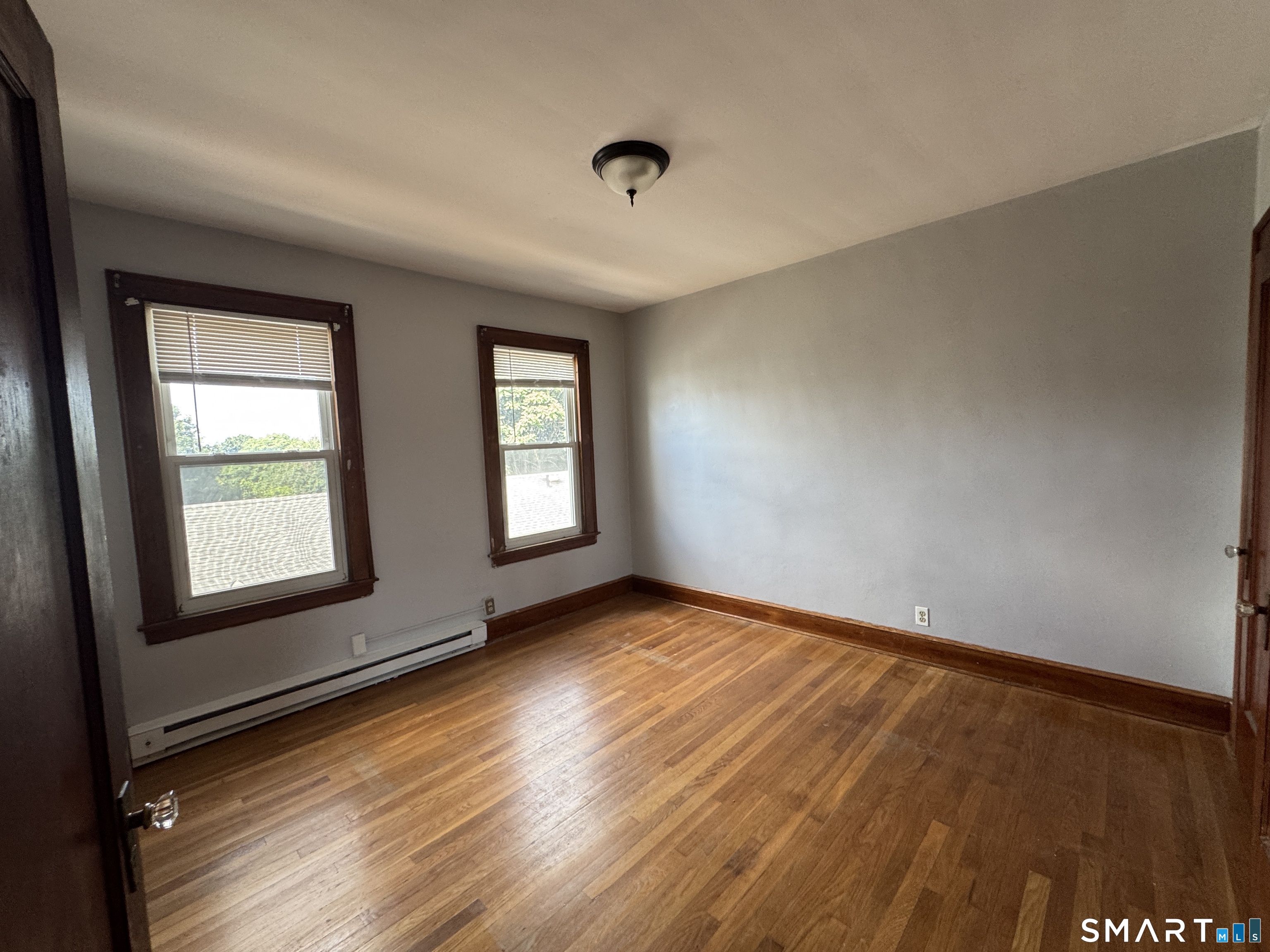 81 Chambers Street, Unit 1 Waterbury, CT 06708 - Photo 8 of 14 Gallery Image 8