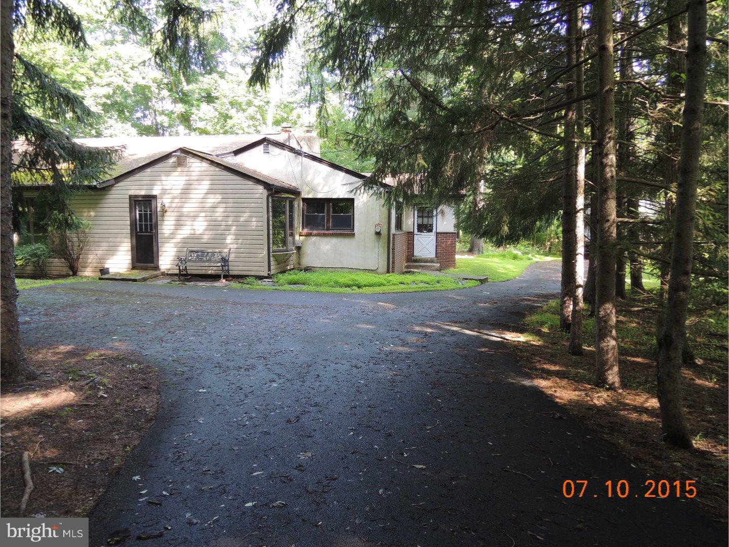 1007 Davis Grove Road Horsham, PA 19044 - Photo 4 of 22 Gallery Image 4