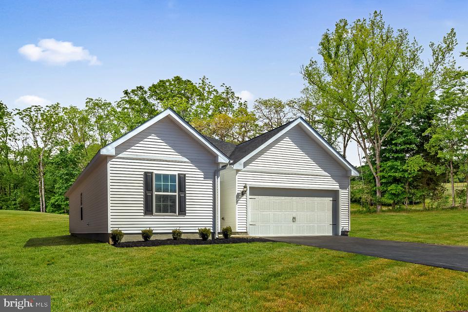 140 Rappahannock Run Falling Waters, WV 25419 - Photo 1 of 47