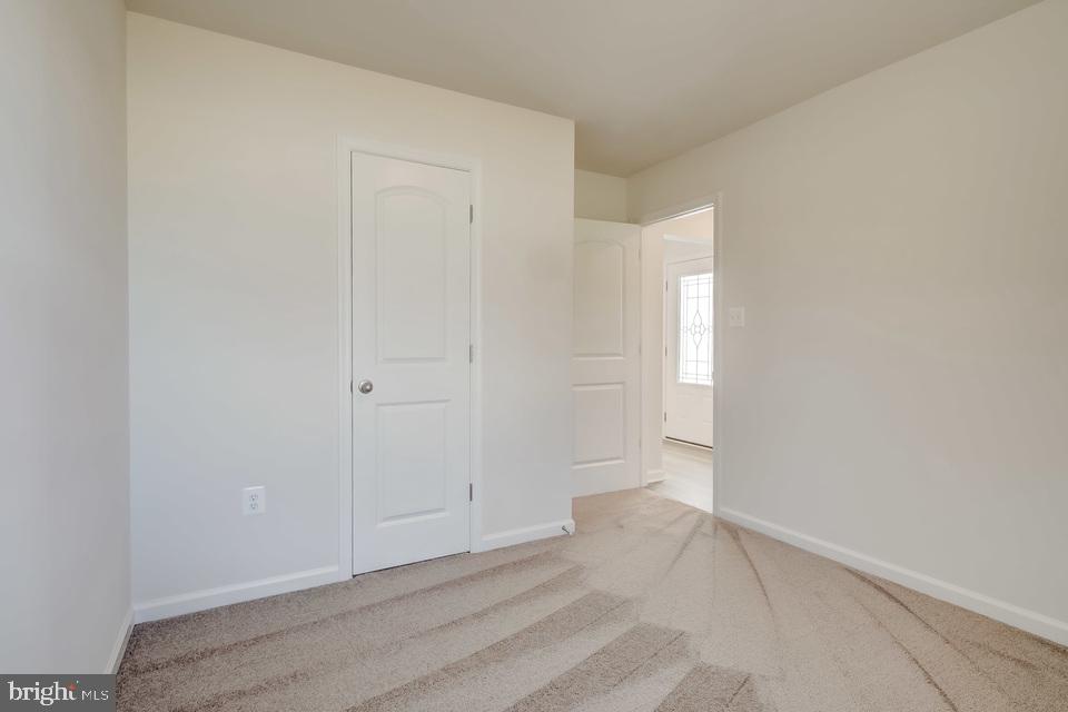 140 Rappahannock Run Falling Waters, WV 25419 - Photo 11 of 47