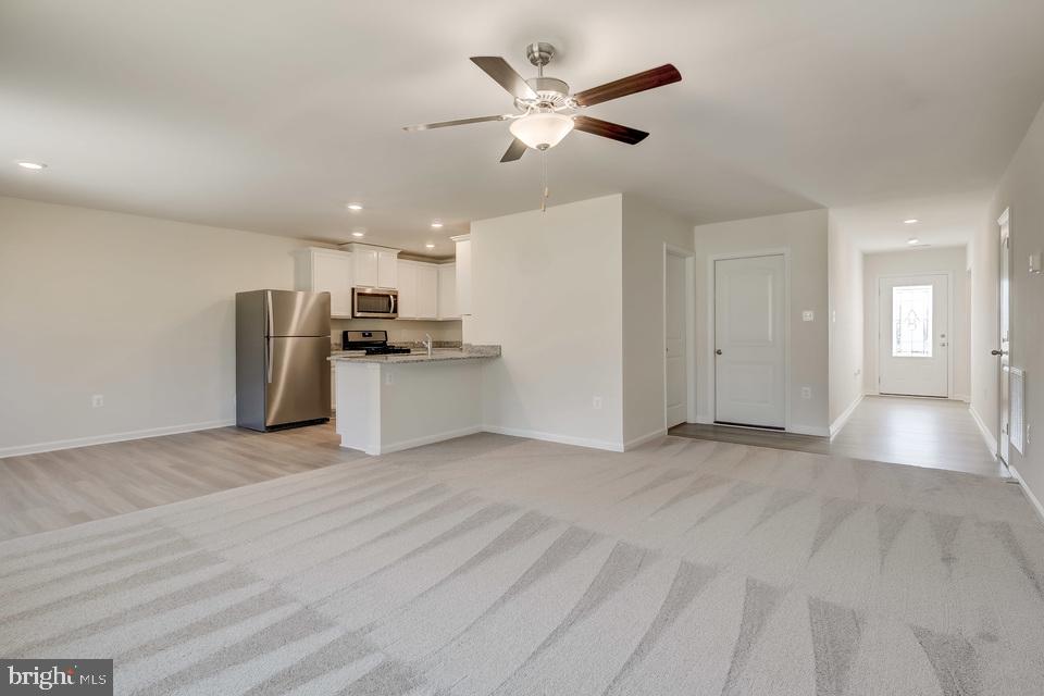 140 Rappahannock Run Falling Waters, WV 25419 - Photo 13 of 47