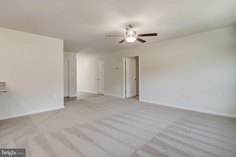 140 Rappahannock Run Falling Waters, WV 25419 - Photo 14 of 47