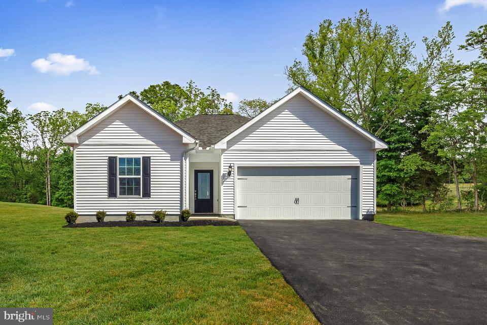 140 Rappahannock Run Falling Waters, WV 25419 - Photo 3 of 47