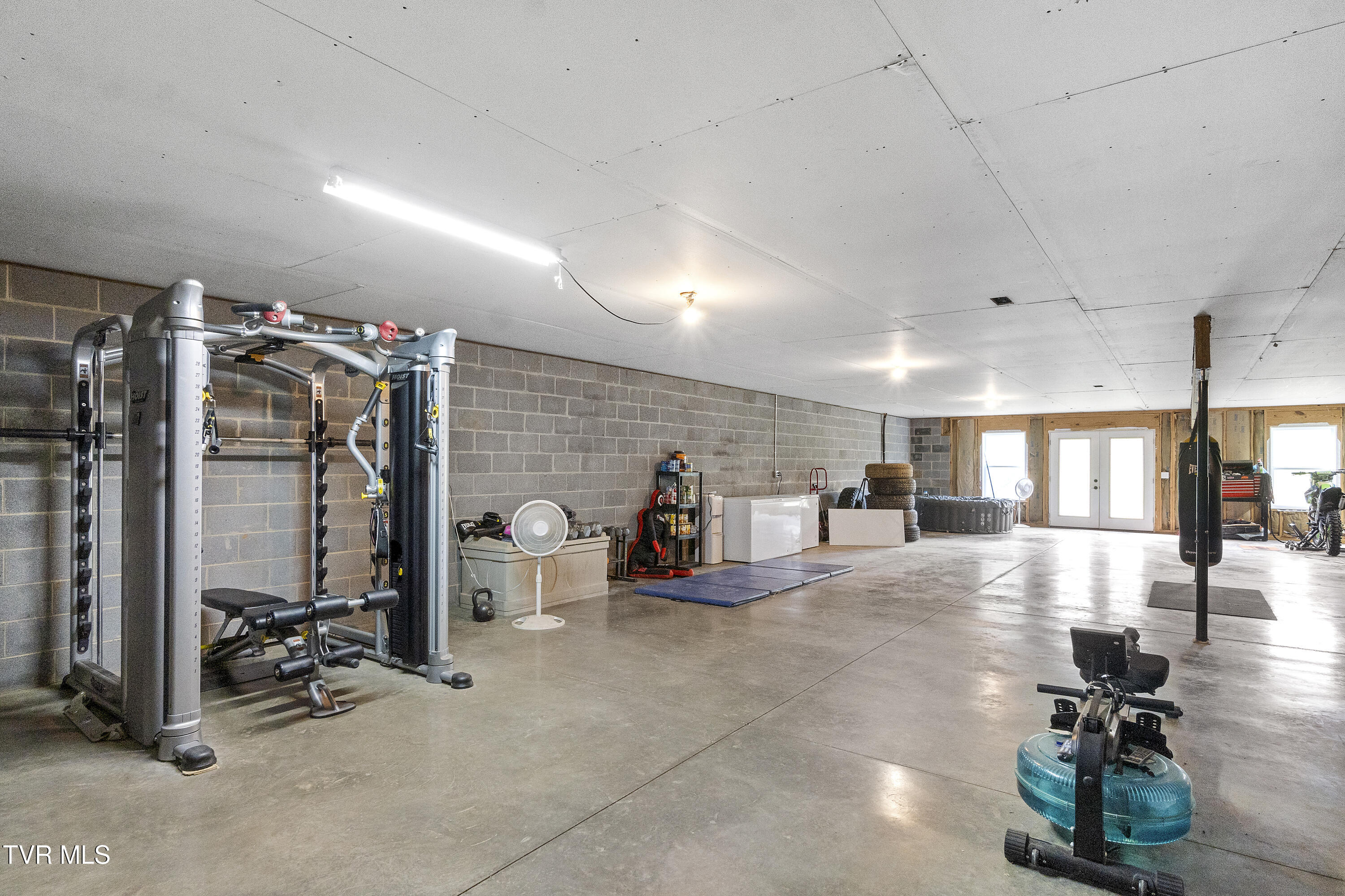 1575 Old Shiloh Road Greeneville, TN 37745 - Photo 33 of 46 35