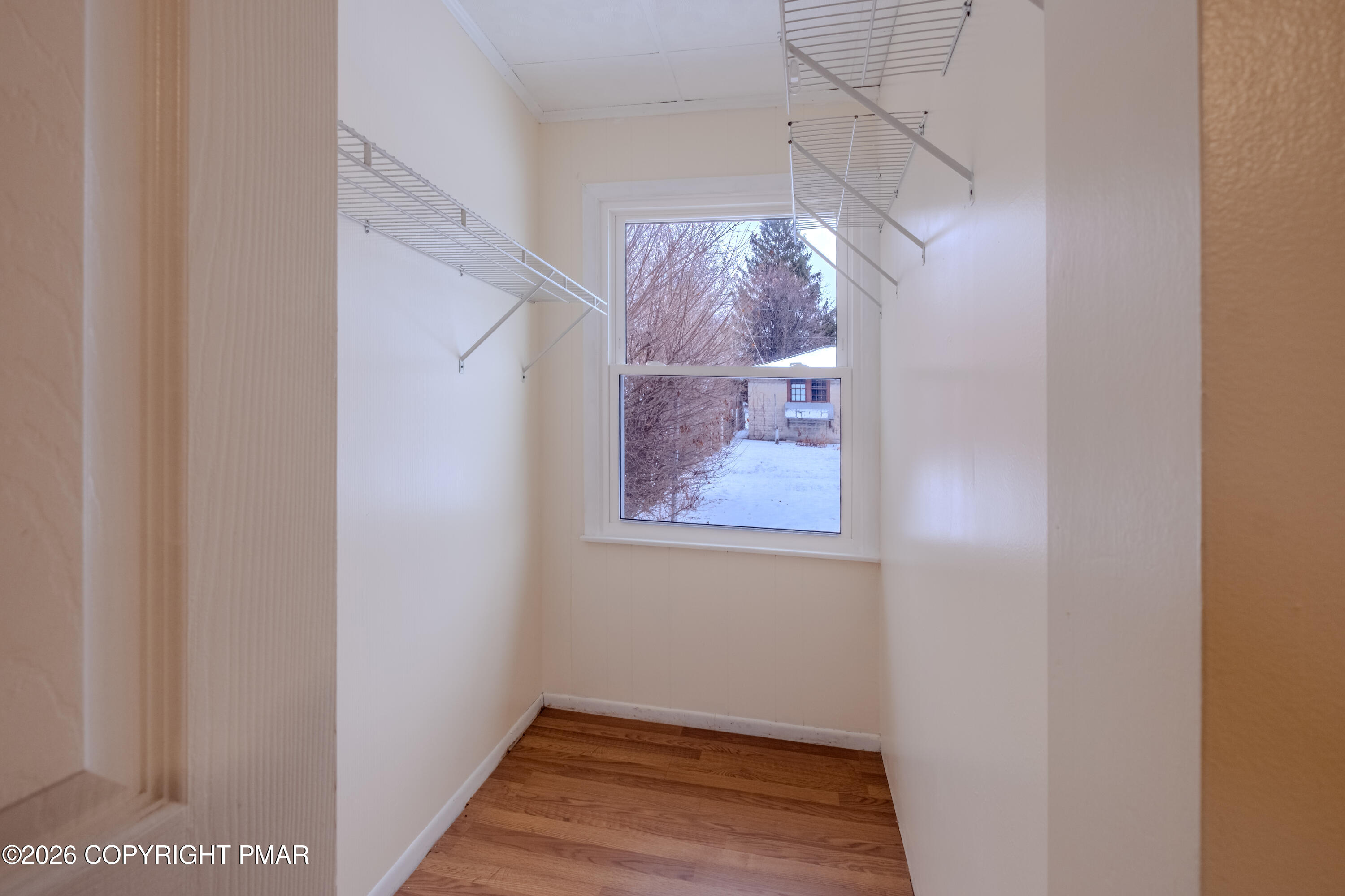 1042 Taylor Avenue Scranton, PA 18510 - Photo 18 of 40 a view of a hallway