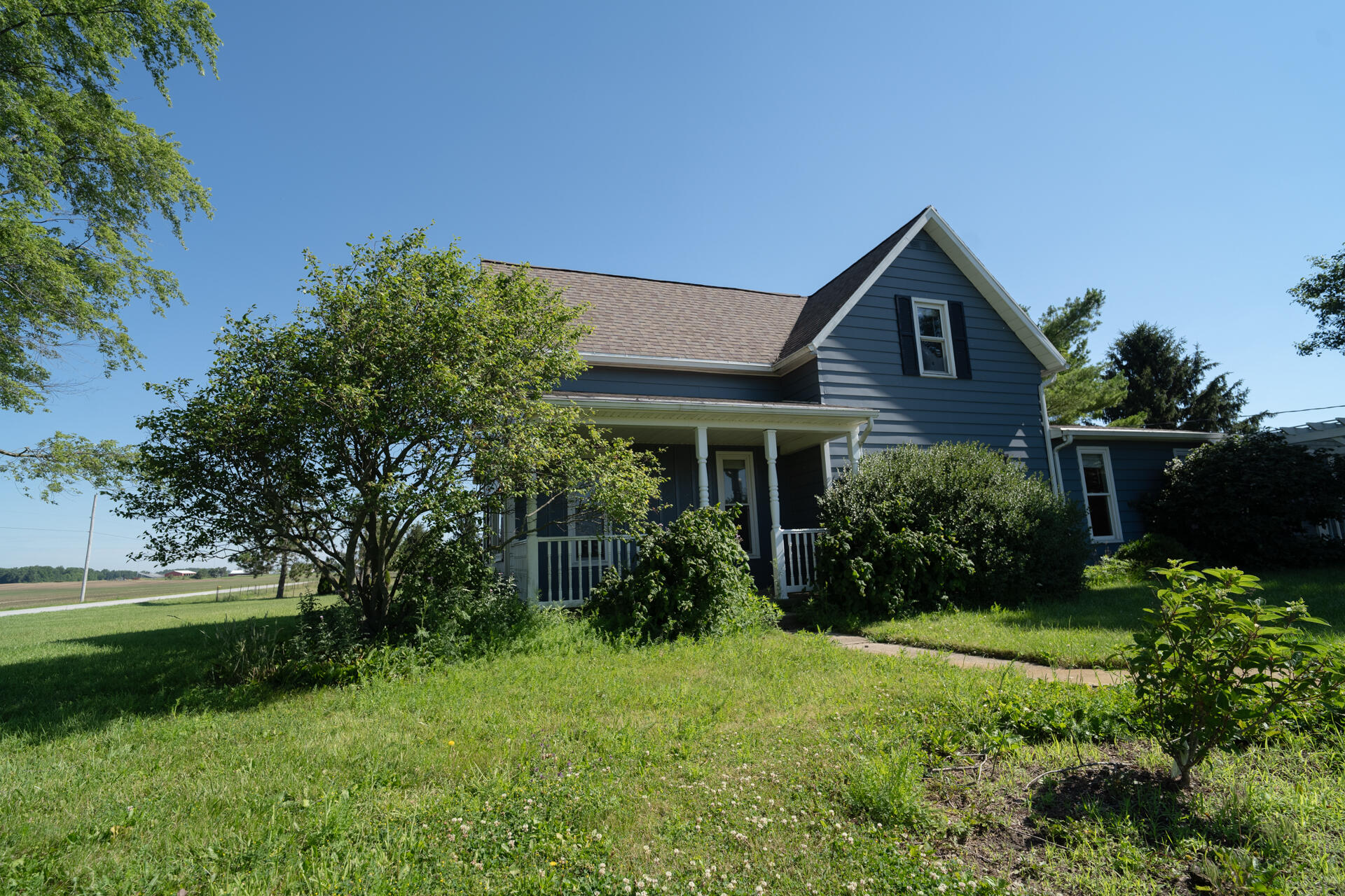 15118 Waynesfield Road Waynesfield, OH 45896 - Photo 2 of 22