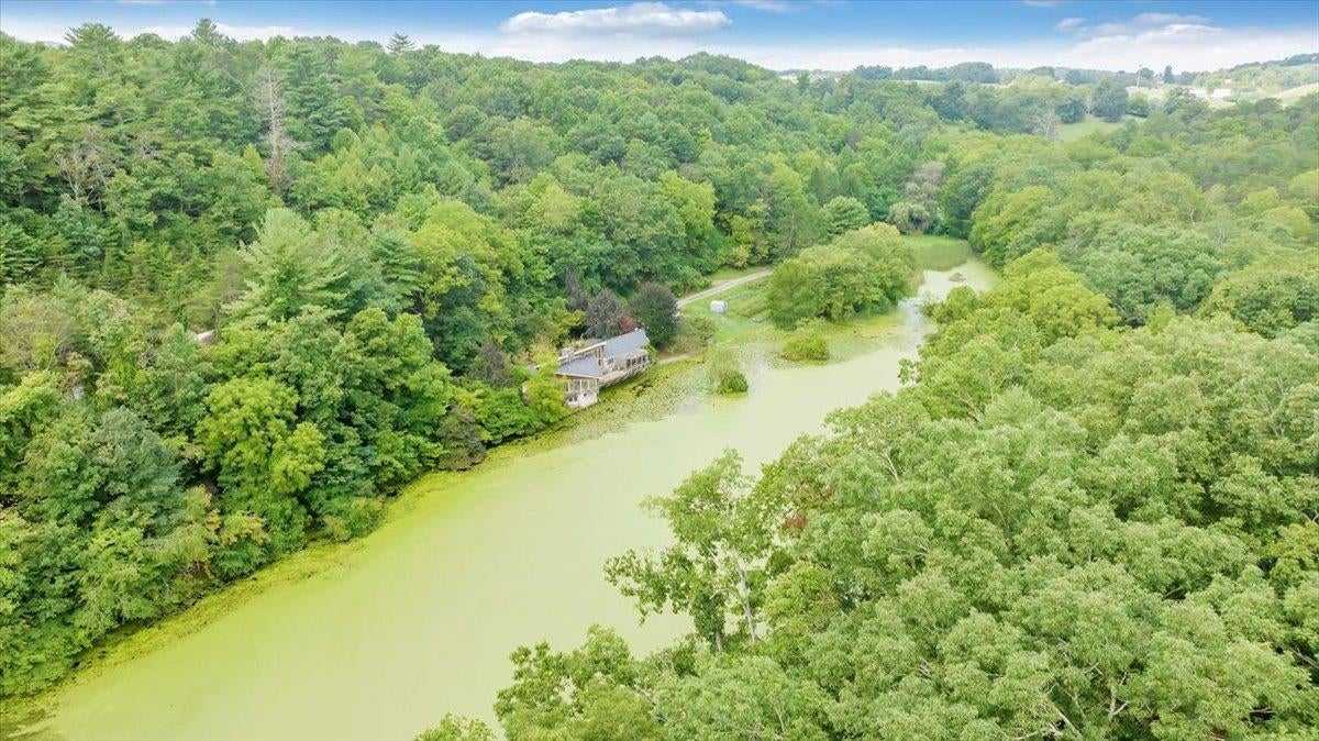 3212 5 Points Road Riner, VA 24149 - Photo 20 of 98 Gallery Image 20