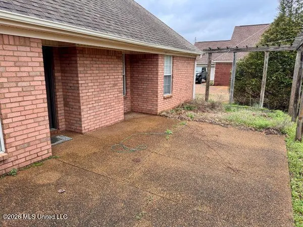 $2,000 | 1324 Biloxi Street, Hernando, MS 38632