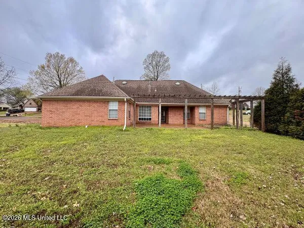 $2,000 | 1324 Biloxi Street, Hernando, MS 38632