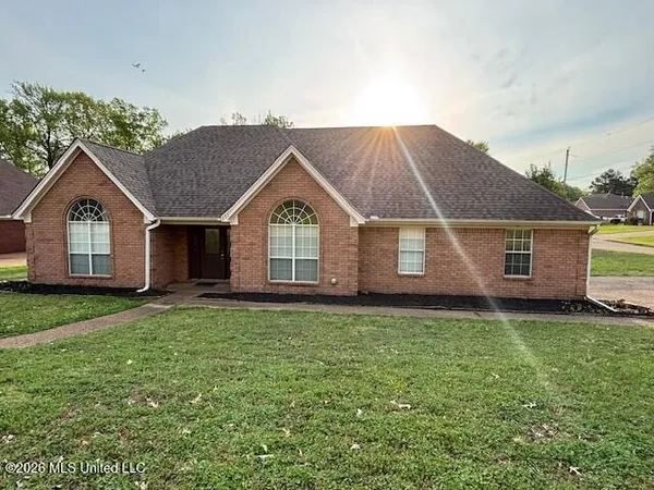 $2,000 | 1324 Biloxi Street, Hernando, MS 38632