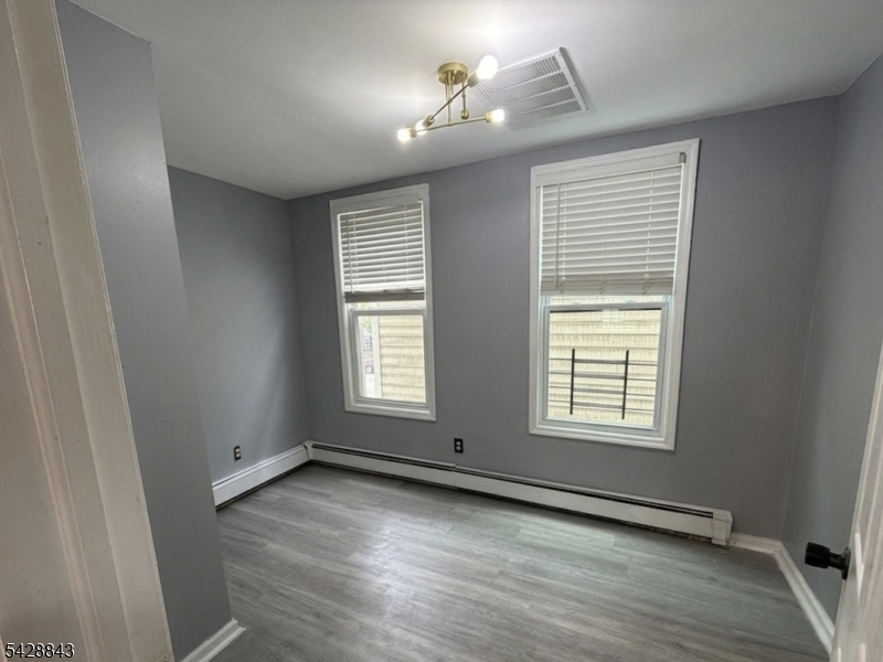 280 South 6th Street, Unit 2 Newark, NJ 07103 - Photo 4 of 13
