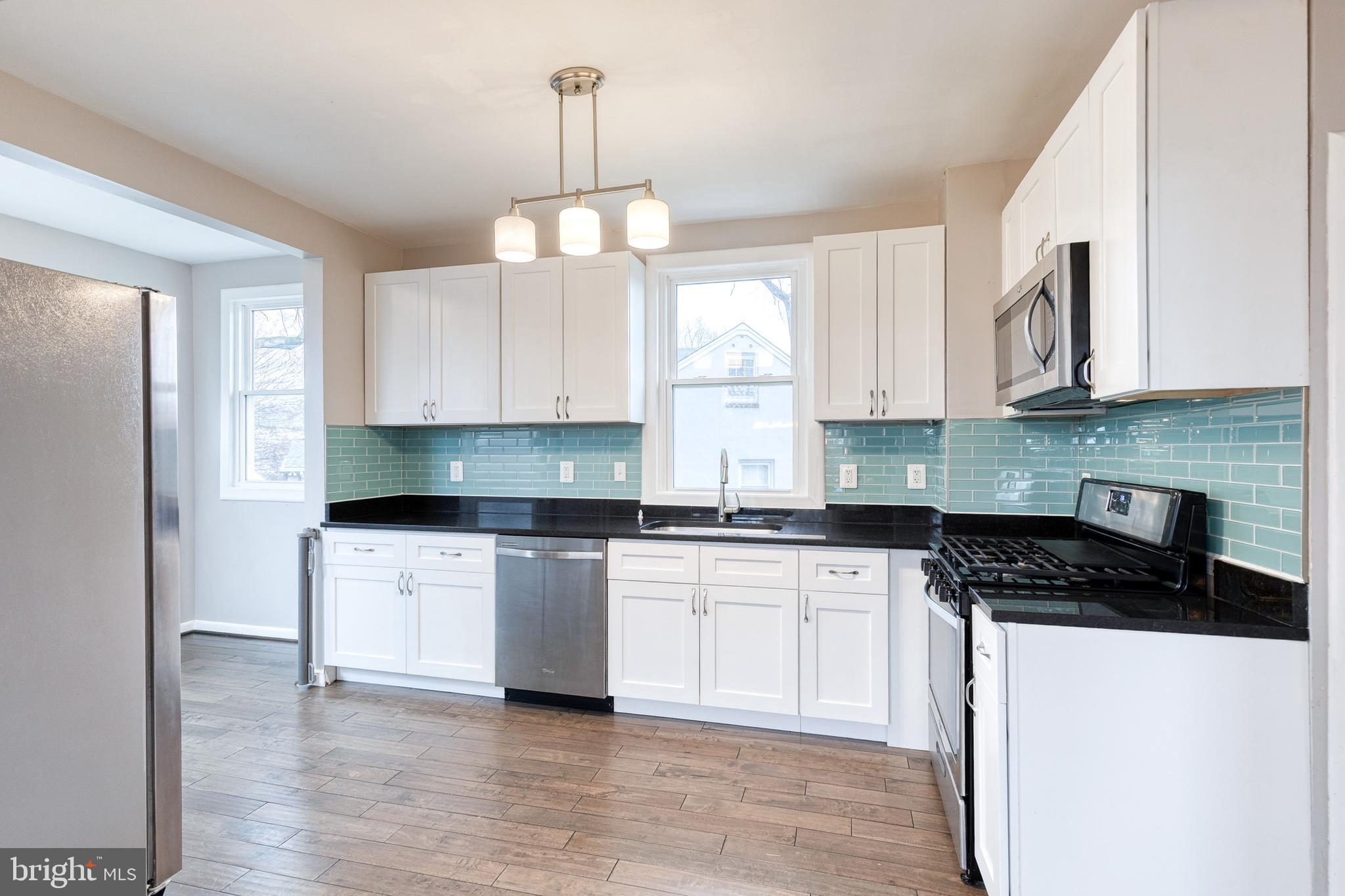 6300 Banbury Road Baltimore, MD 21212 - Photo 14 of 36