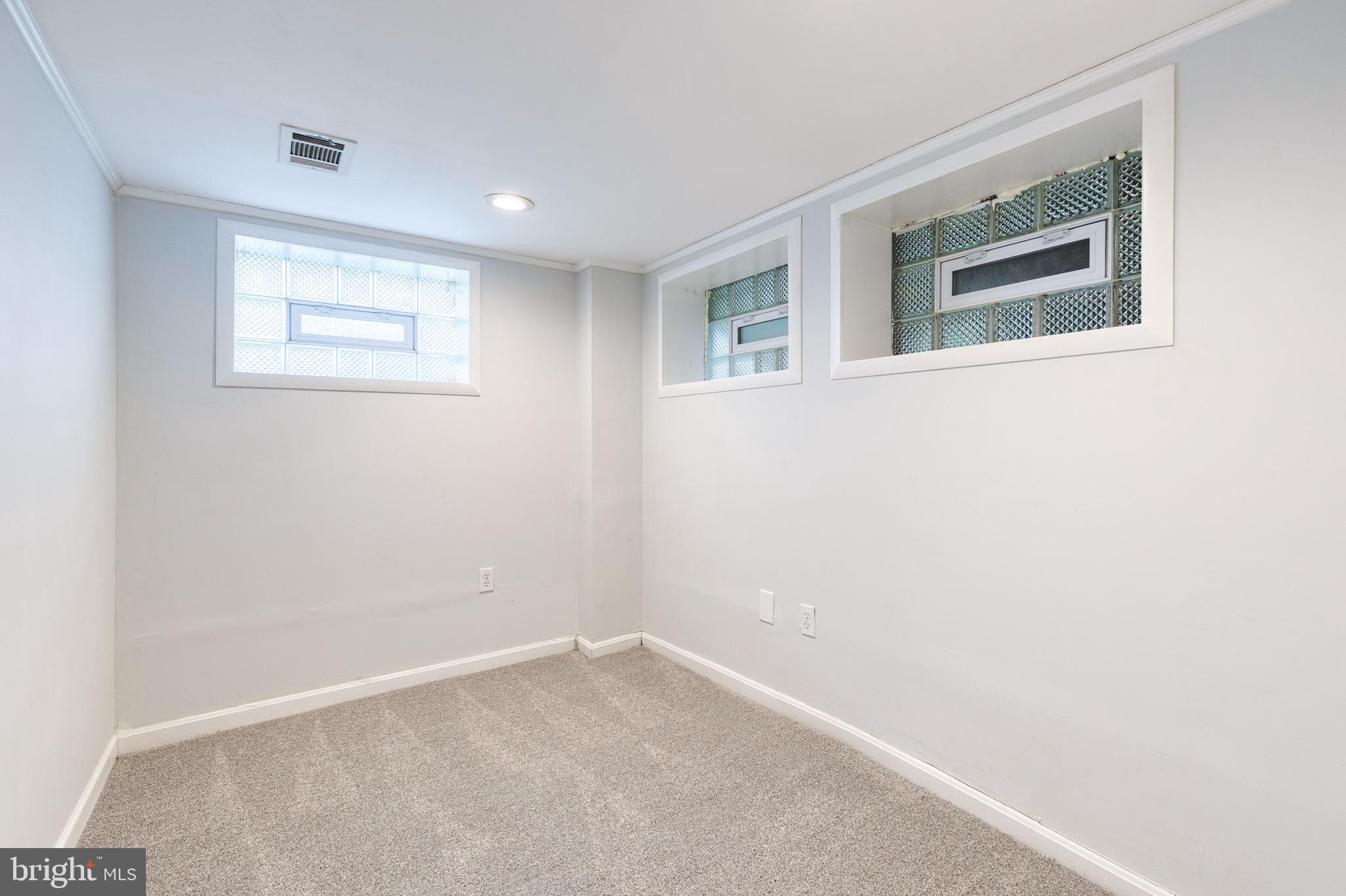 6300 Banbury Road Baltimore, MD 21212 - Photo 30 of 36