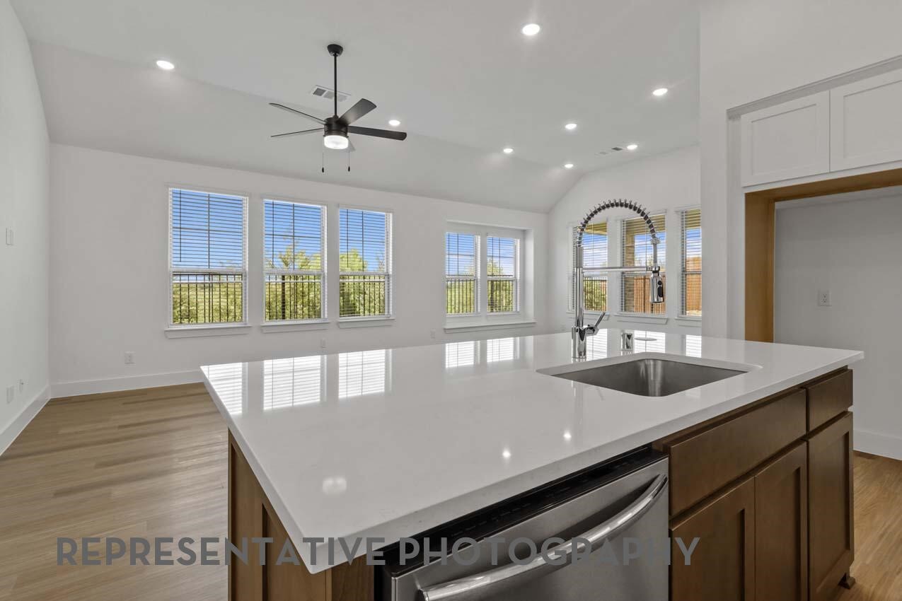 2954 Mellow Pnes Lane Webster, TX 77598 - Photo 6 of 22