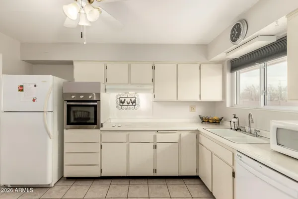 $1,595 | 10431 West Tumblewood Drive, Sun City, AZ 85351