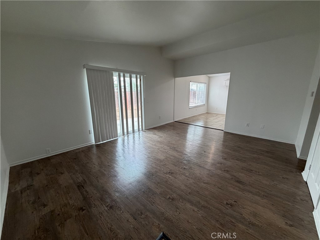7335 Lydia Avenue Riverside, CA 92504 - Photo 3 of 43