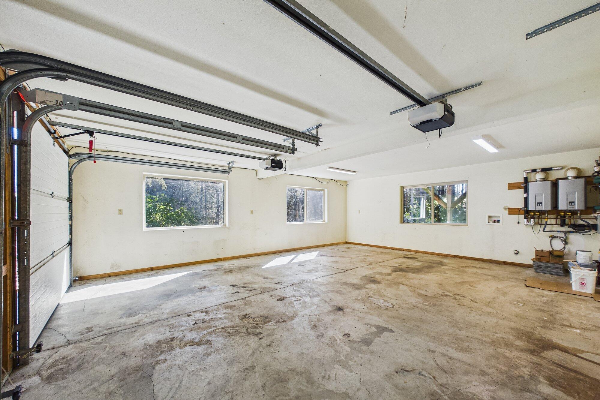 950 Spring Road Shelter Cove, CA 95589 - Photo 19 of 42