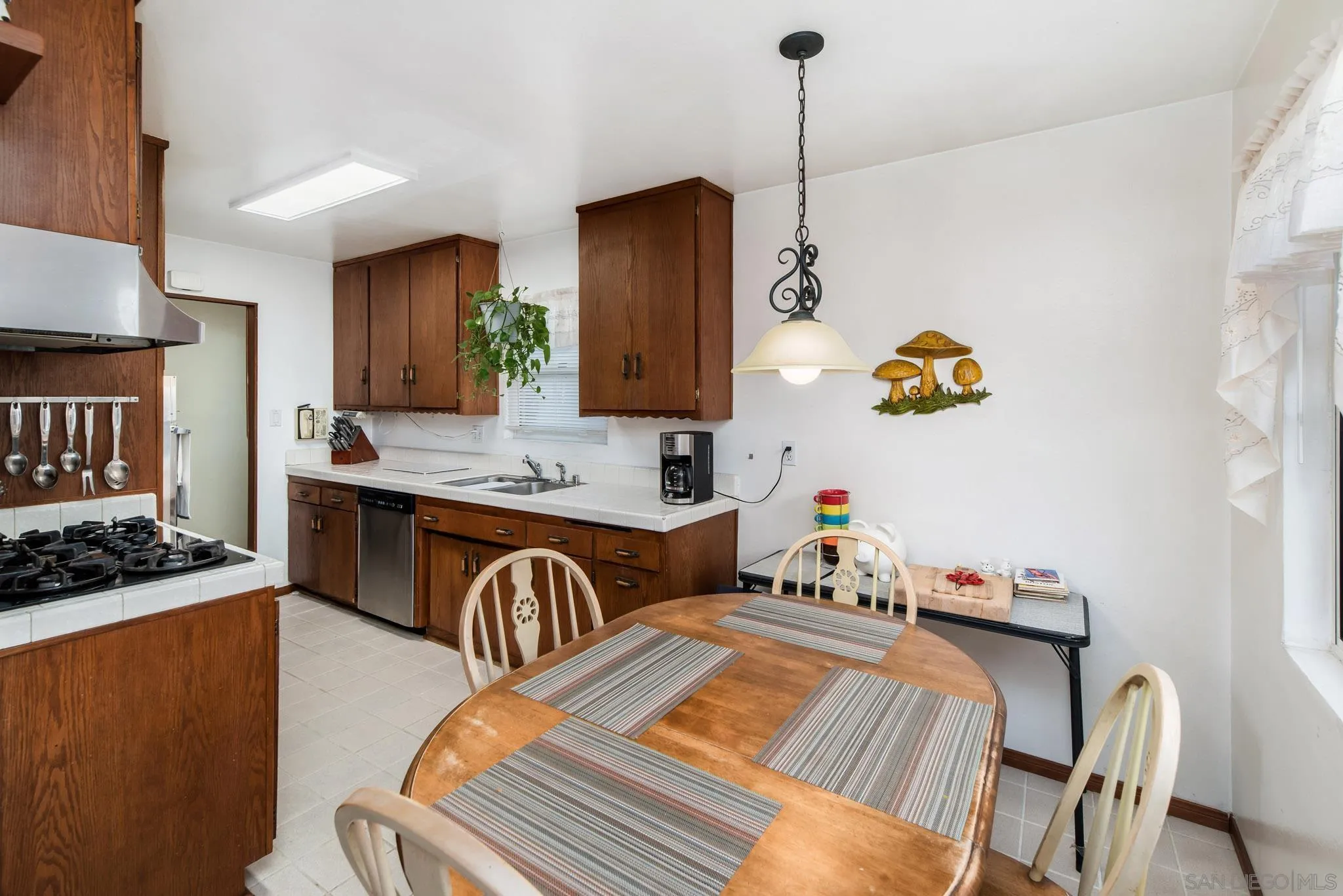 13011 Conley Street Poway, CA 92064 - Photo 13 of 29