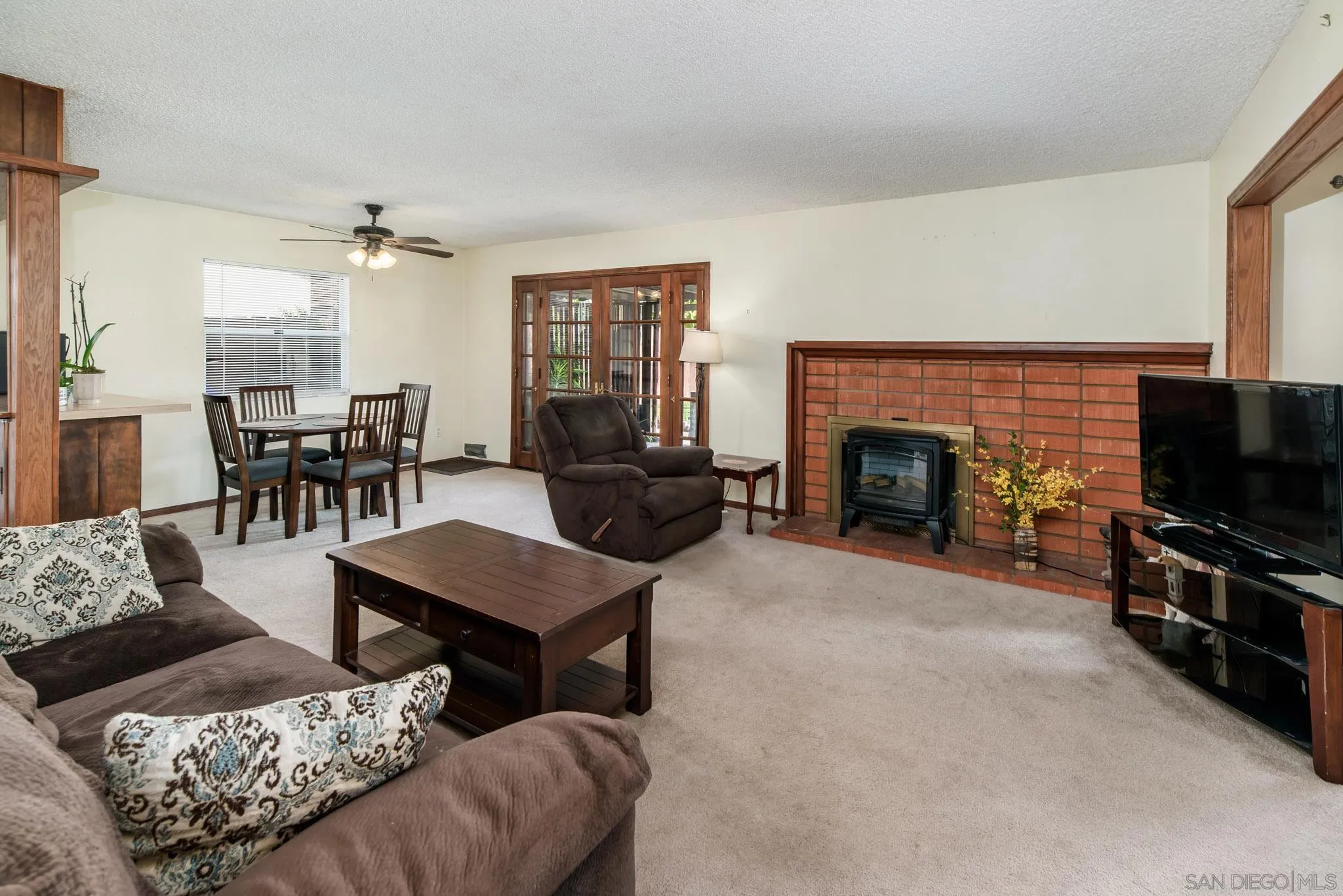 13011 Conley Street Poway, CA 92064 - Photo 6 of 29