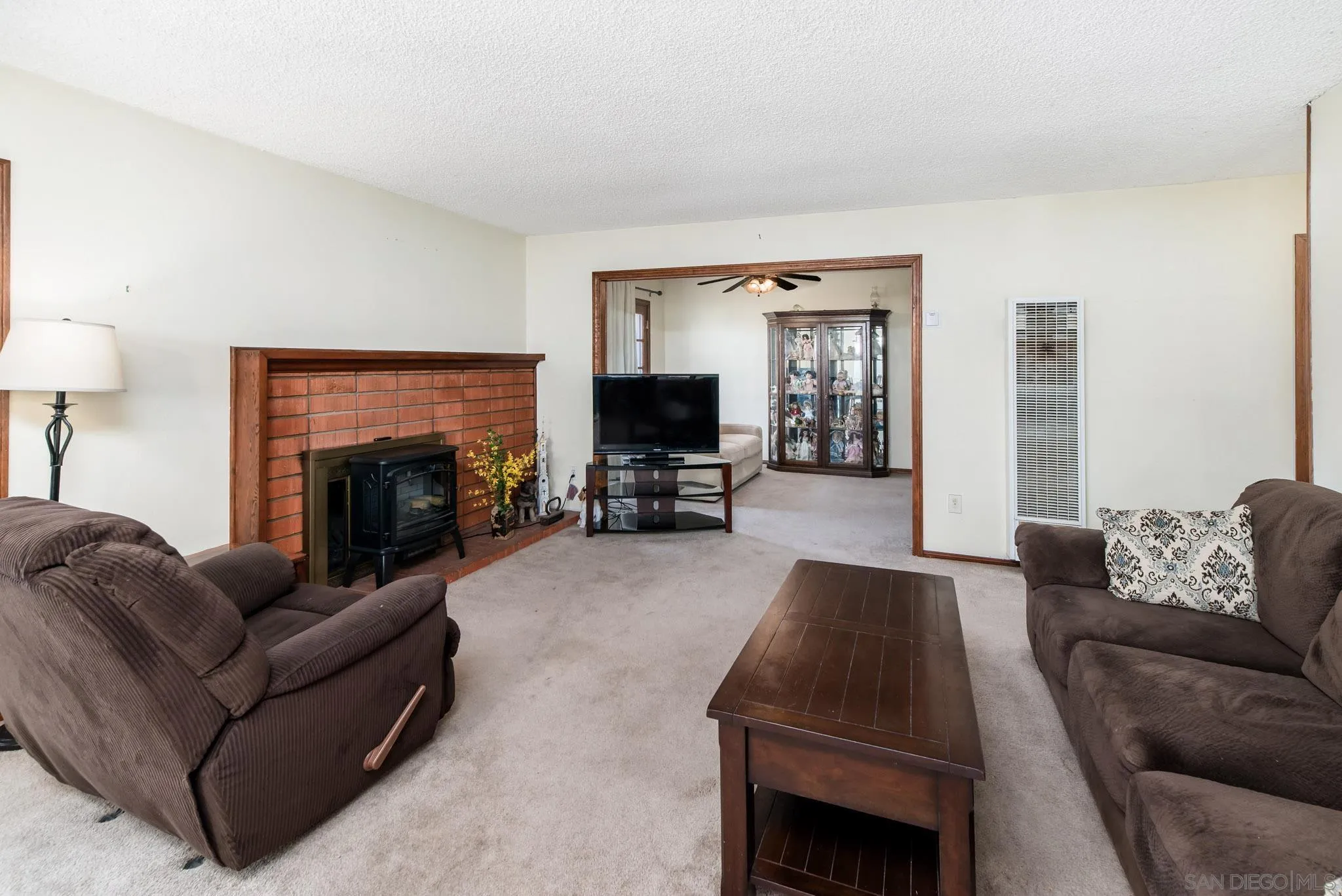 13011 Conley Street Poway, CA 92064 - Photo 7 of 29