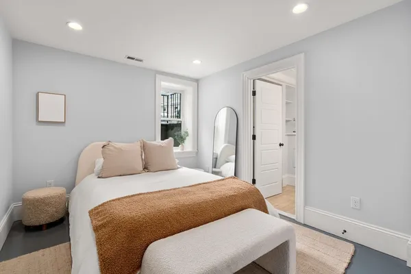 $6,000 | 84 Linden Street, Unit 1, Boston, MA 02134